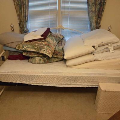 Sale Photo Thumbnail #117