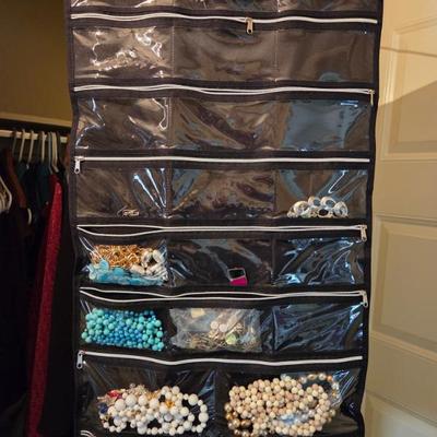 Sale Photo Thumbnail #39