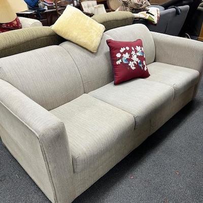 Sale Photo Thumbnail #124