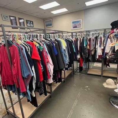 Sale Photo Thumbnail #104