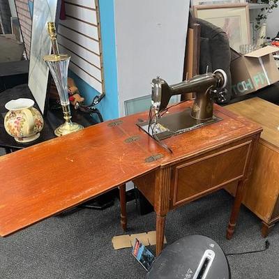 Sale Photo Thumbnail #35