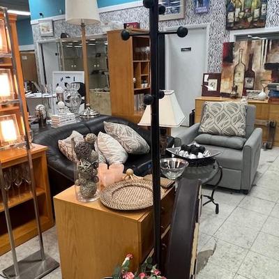 Sale Photo Thumbnail #38