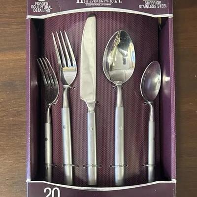 Hampton Silversmiths Stainless Steel Flatware Set 