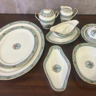 Vintage Limoge Wm. Guérin & Co. Porcelain 8 Piece Serving Dish Set