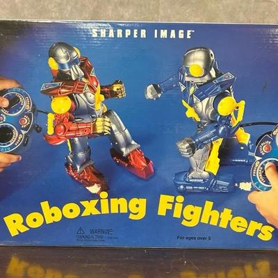 Sharper Image Roboxing Fighters  