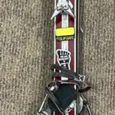 Fischer Superglass Skis with Carry Case and Two Pole Sets