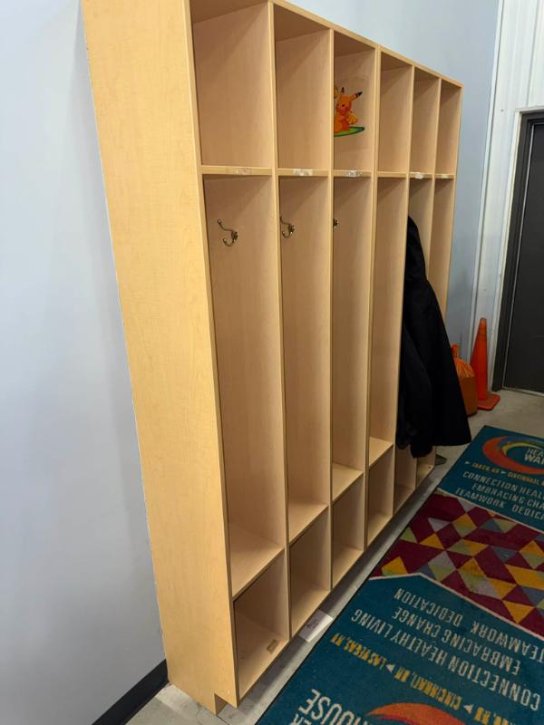 Sale Photo Thumbnail #37