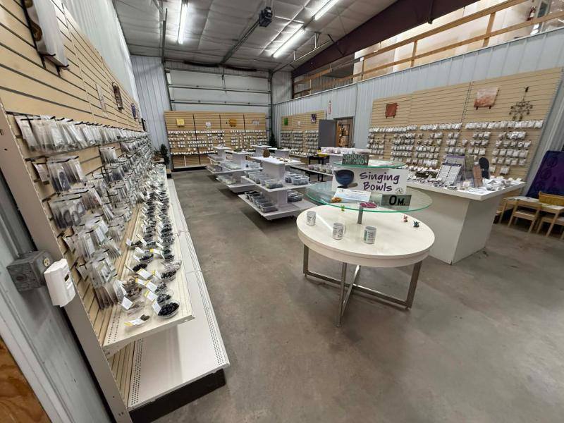 Sale Photo Thumbnail #2