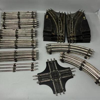 Vintage Lionel O27 Gauge 3-Rail Model Train Tracks