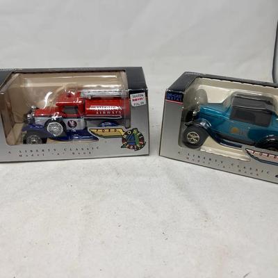 Two Liberty Classics die cast Ford Model A car coin banks
