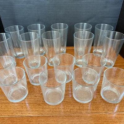 18 Piece Glassware Set 