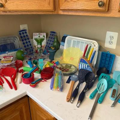Colorful Kitchen Helpers 
