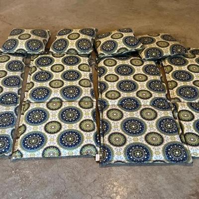 Mosaic Patio Furniture Cushions And Pillows (8)