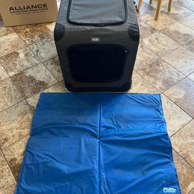 Collapsible Dog Pen & Cooling Mat