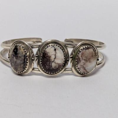 Sale Photo Thumbnail #894