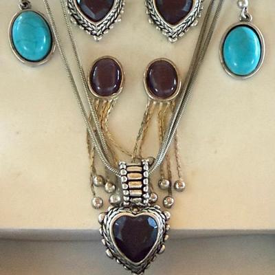Worthington Costume Jewelry Set In Original Box 18 Inch Necklace & (3) Pairs Of Earrings