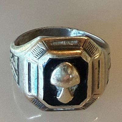1934 Sterling Silver Class Ring Signed AMD - Size 6.5 - Total Weight 6.11 Grams