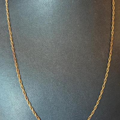 14K Gold Twist Chain 20 Inch Necklace - Total Weight 5.33 Grams