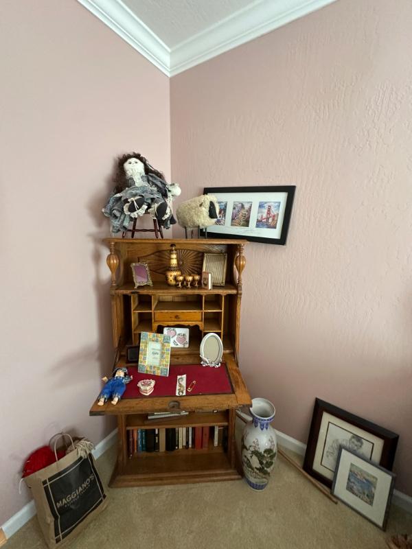 Sale Photo Thumbnail #3