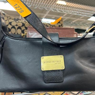 Sale Photo Thumbnail #319