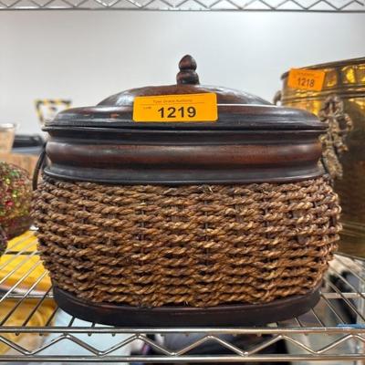 Sale Photo Thumbnail #259