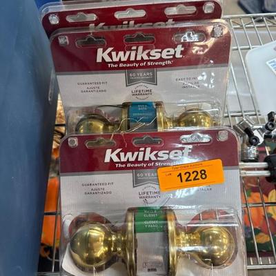 Sale Photo Thumbnail #268