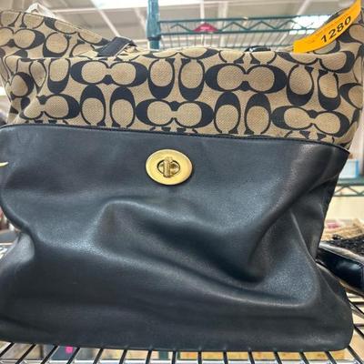 Sale Photo Thumbnail #321