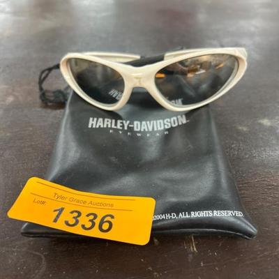 Sale Photo Thumbnail #377