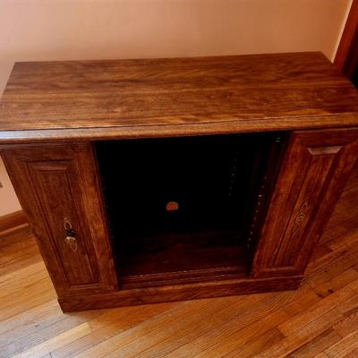 Sale Photo Thumbnail #275