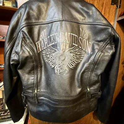 Sale Photo Thumbnail #131