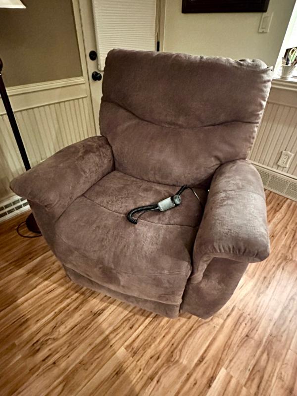 Sale Photo Thumbnail #47