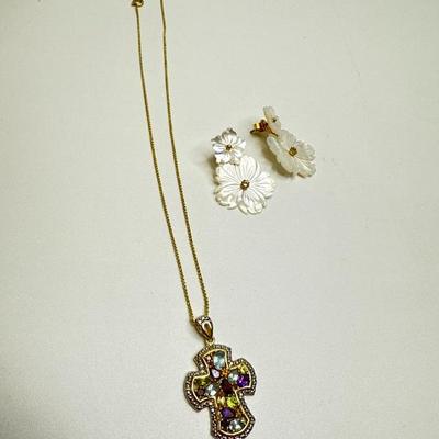 Sale Photo Thumbnail #574