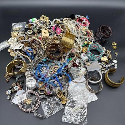 Sale Photo Thumbnail #86