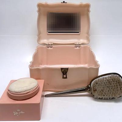 Charming Vintage Vanity Trio