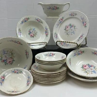"Homer Laughlin" Virginia Rose Floral (Gold Trim) China Set 