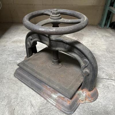 Sale Photo Thumbnail #50