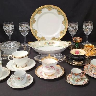 All That Glitters Is Gloriously Golden - Tea Time & Toasting Treats For The Home