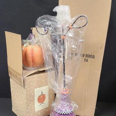NIB Pleasantly Plump Pumpkin By Patience Brewster With Sensational Sidekick For Halloween 