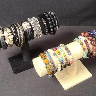 Casual And Classy Bracelets For Every Mood 