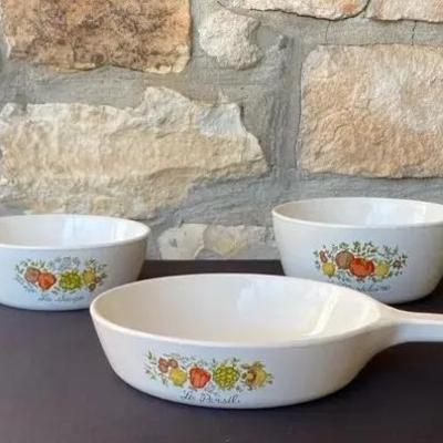 Corningware Spice Of Life Saute Pan Set