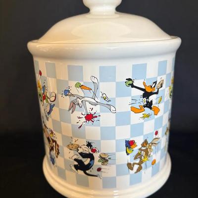 Looney Tunes "Food Fight" Ceramic Cookie Jar