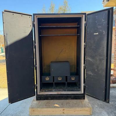 1950-60s Diebold Safe 2,000 lbs