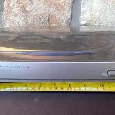 Aiwa PX-E860 Full Automatic Turntable  