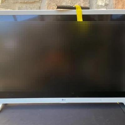 LG Full LED Smart TV W/ Remote