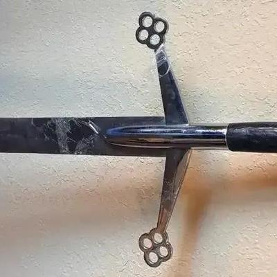 Decorative Long Sword with Metal Hilt and Straight Blade