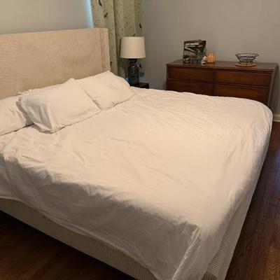 Sale Photo Thumbnail #17