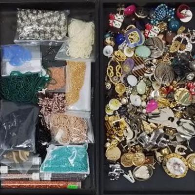 Sale Photo Thumbnail #702