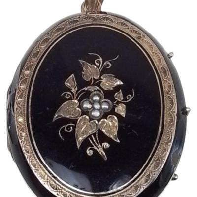 Sale Photo Thumbnail #357