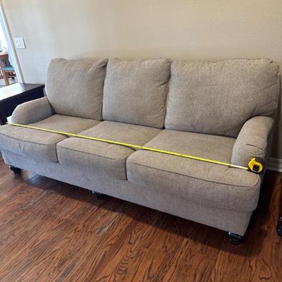 Sale Photo Thumbnail #704: Living Room Set