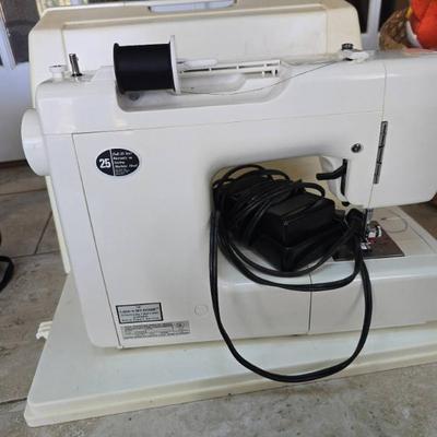 Sale Photo Thumbnail #833